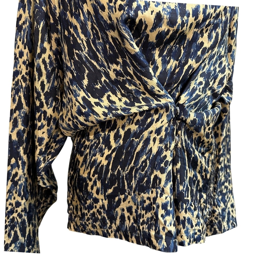 Dries‎ Van Noten 100% Silk Leopard Print Twisted Front Snap Blouse Blue Tan 42 - Picture 10 of 11